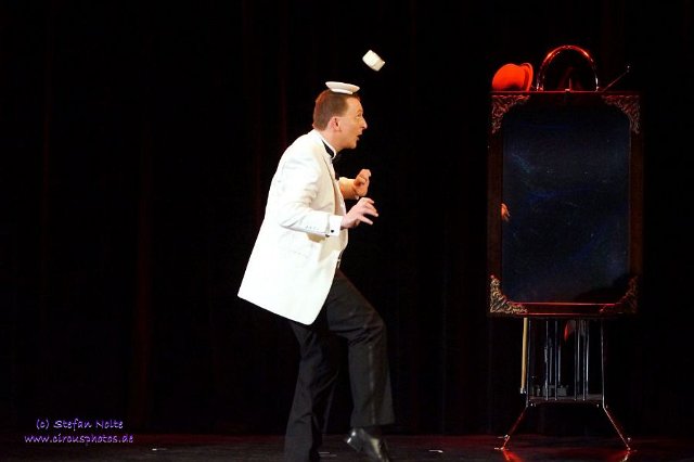 0164NTH2013(c)Stefan Nolte www.circusphotos.de resized